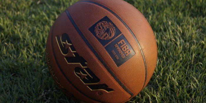 1280x800 Download 1280x800 Wallpaper Basketball Ball, Sports, Grass, Full Hd