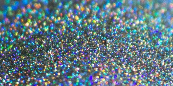 1067x1600 Mari's Frankenlack HOLOGRAM SILVER (Makro) | Wallpapers | Glitter
