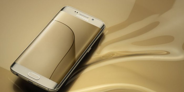 1200x900 Download every Galaxy S6 and HTC One M9 wallpaper for free right