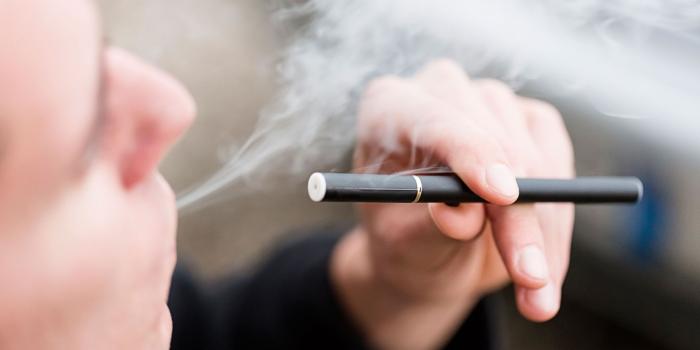2048x1152 The UK's new vaping laws explained