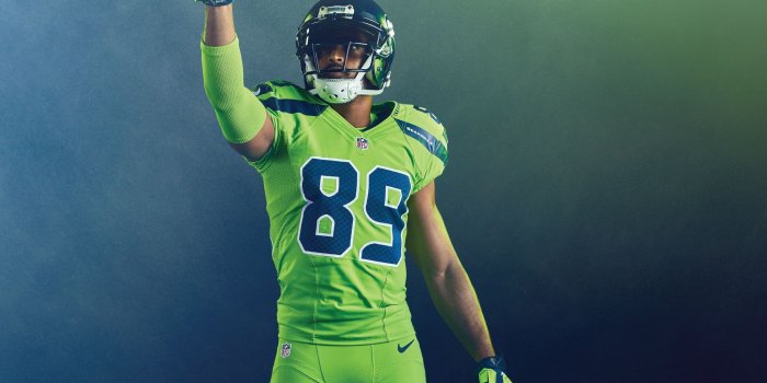 2048x1536 Seattle Seahawk Football Wallpapers