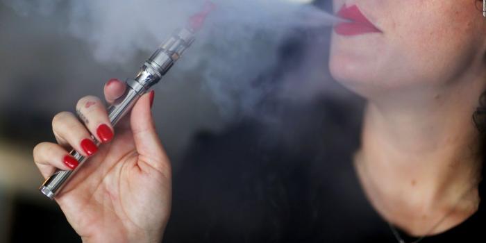1600x900 So what's in those e-cigarettes? - CNN Video