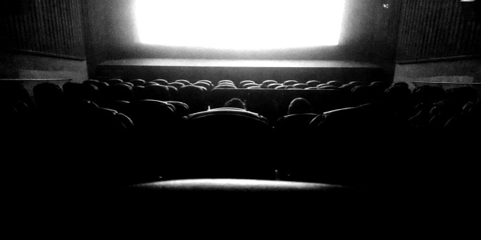 3840x2162 3040884 movie, screen, theater, theatre 4k wallpaper and background