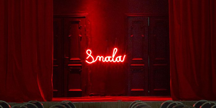 1125x2436 iPhoneXpapers.com | iPhone X wallpaper | be16-theatre-art-illustration