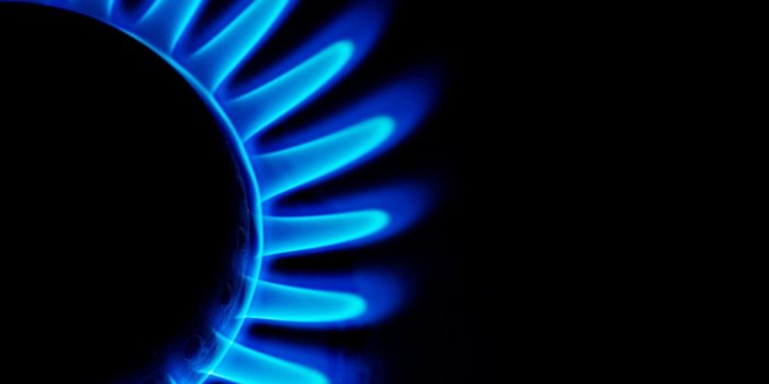 1920x1080 2996558 1920x1080 simple background circle fire blue flames black