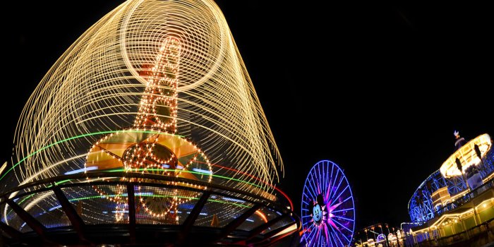 1920x1200 Paradise Pier, California Adventure, Disneyland widescreen wallpaper