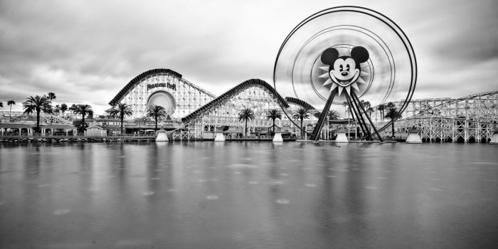 1920x1200 Paradise Pier, Disneyland widescreen wallpaper