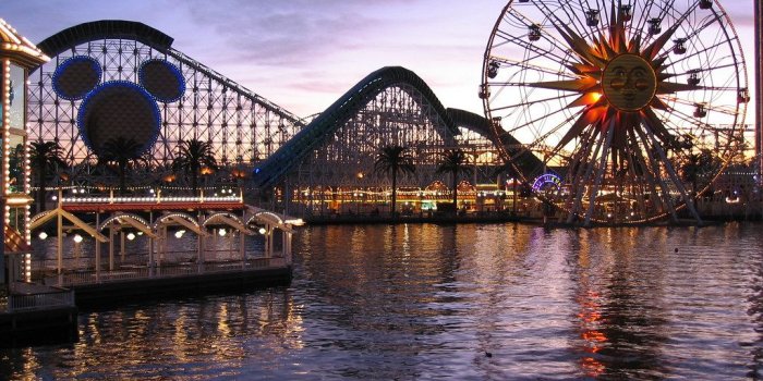 1024x768 Original Paradise Pier at Sunset, Disney's California Adve…