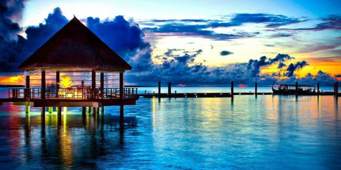 1366x768 65+ Paradise Sunset Wallpapers - Download at WallpaperBro