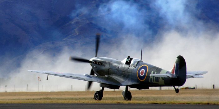 2400x1497 Supermarine Spitfire Mk IXc PV270 free image | Peakpx