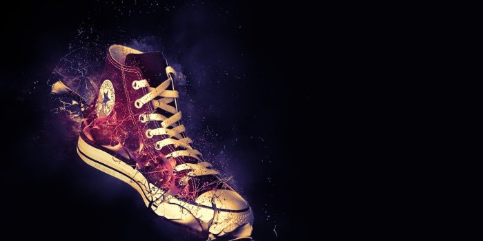 1920x1080 Unpaired pink and black Converse AllStar high-top sneaker HD