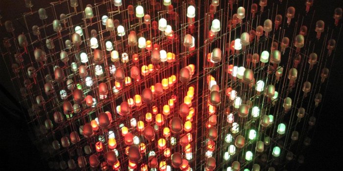 1024x768 vespine v1.0: 8x8x8 3d RGB LED Cube