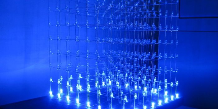 1024x768 LED Cube 8x8x8: 72 Steps (with Pictures)