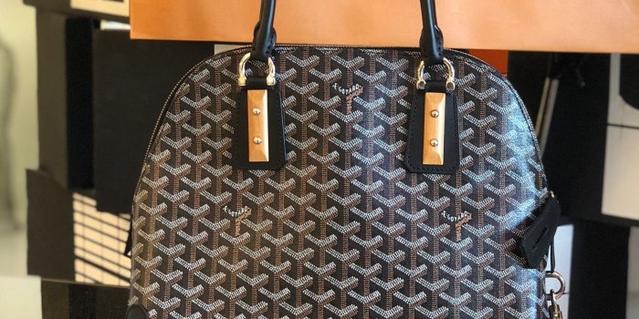 2048x2048 GOYARD, Navy Blue Sac Vendome Tote – The Consignment Bar