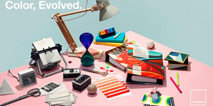 3840x2160 Graphics - Pantone Digital Wallpaper