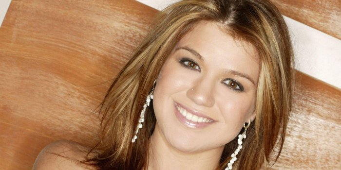 1920x1200 Kelly Clarkson wallpaper - Celebrity wallpapers - #40975