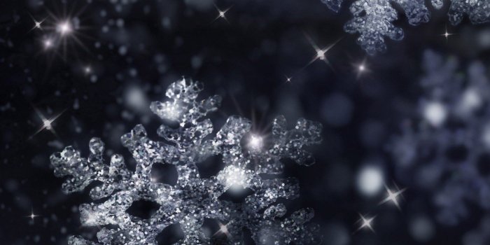 1600x1200 Shining Snowflakes | My Fantasy Winter Wedding | Snowflake wallpaper