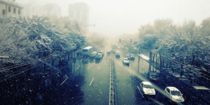 1920x1080 Download winter City Street Snow Falling Wallpaper | Nature HD