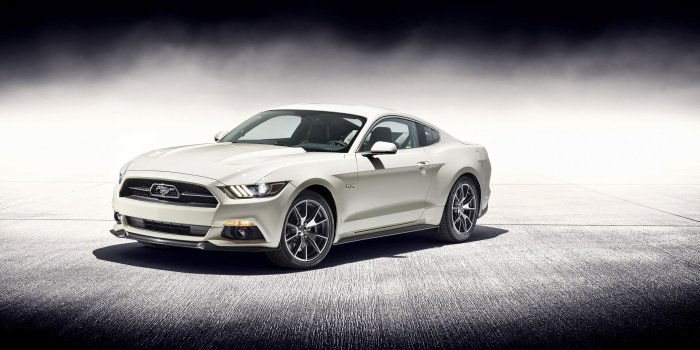 2560x1600 White Ford Mustang GT Wallpaper Download - WallpaperHunt