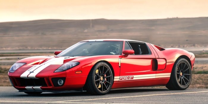 1366x768 Download wallpaper ford, gt, red, black, wheels, white, stripes