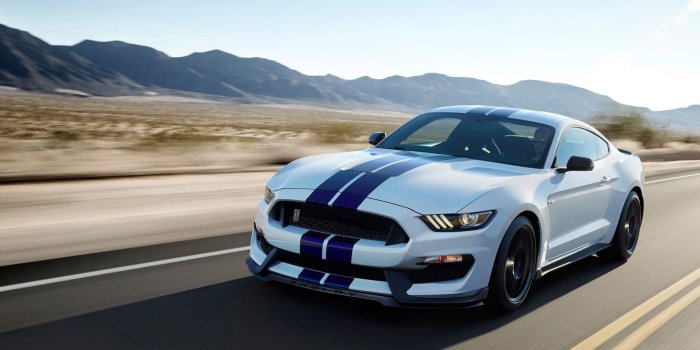 2560x1440 2016 Blue and white Ford Mustang wallpaper - Car wallpapers - #43485