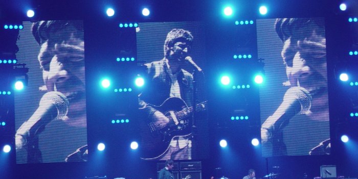 2048x1536 Best Gigs The Rockbrat's Seen ? Oasis – Sapporo, Japan (2009