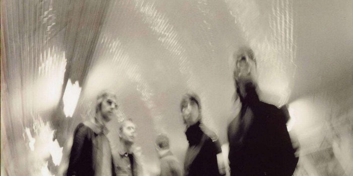 1373x1373 The Top 10 Songs by the Rock Band Oasis