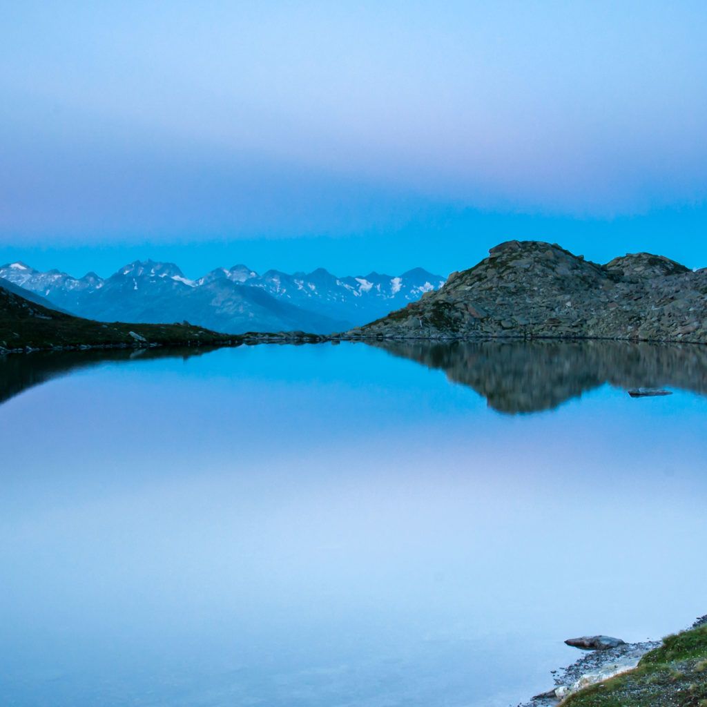 1024x1024 100+ Seriously Awesome iPad Pro Wallpapers - iPadable