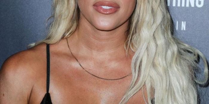 900x1200 Barbie Blank photo 21 of 22 pics, wallpaper - photo #1080878 - ThePlace2