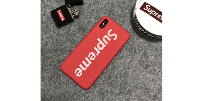 2560x1440 Iphone 7 Black Supreme Wallpaper