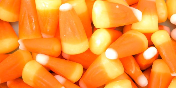 2048x1536 40+] Halloween Candy Wallpaper on WallpaperSafari