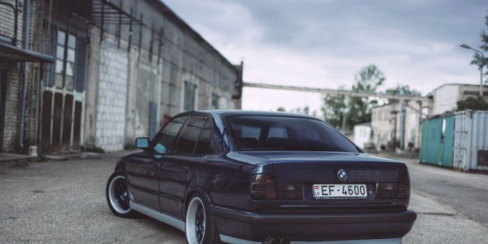 1600x1067 Bmw E34 Wallpaper For Laptop