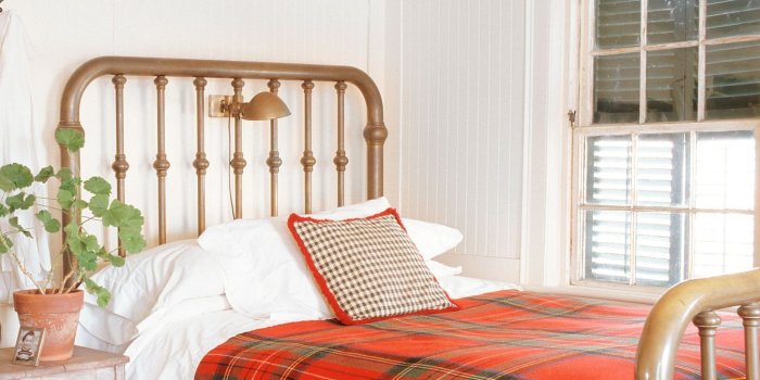 1350x2025 65 Easy Fall Decorating Ideas - Autumn Decor Tips to Try