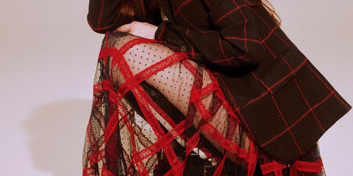 1125x2436 iPhonepapers.com | iPhone wallpaper | hr01-suji-girl-fall-autumn-kpop