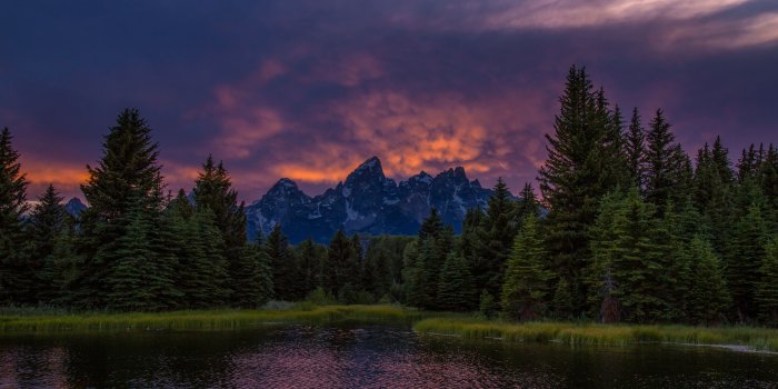 3840x2160 Wallpaper Mountains, lake, forest, sunset, sky, clouds, dusk