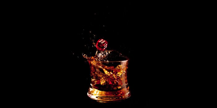 1920x1200 Drink, Alcoholism, Darkness, Fluid, Rum HD Wallpaper, Food and Drink