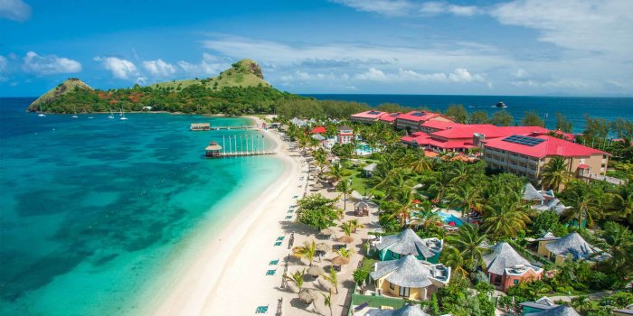 2190x1160 Photos - Sandals Royal Bahamian Resort in Nassau
