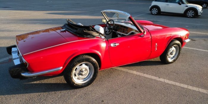 1024x768 Triumph Spitfire 1500 - Classic Drives srl
