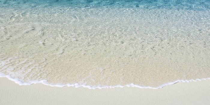 1600x1200 44+] Apple Beach Wallpaper on WallpaperSafari