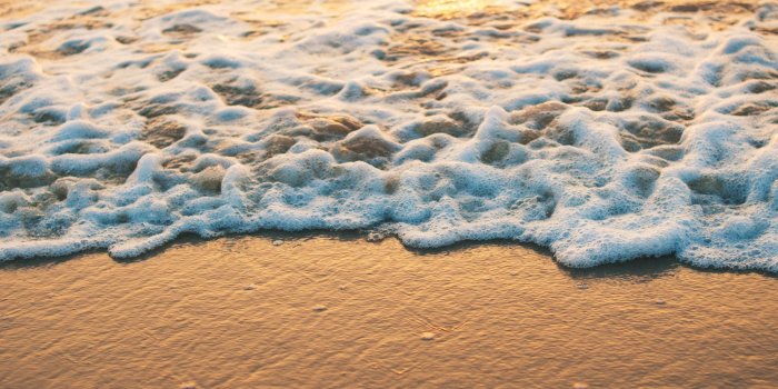 2048x2048 Apple Beach Wallpaper | HD Wallpapers desktop | Beach wallpaper