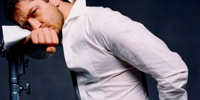 1600x1200 Download Free Modern Gerard Butler The Wallpapers 1600x1200px | HD