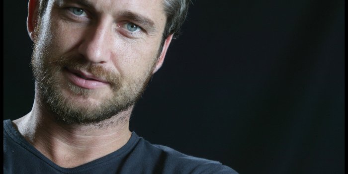 2560x1440 Gerard Butler Celebrity Actor Beard Face Hd Wallpapers Desktop