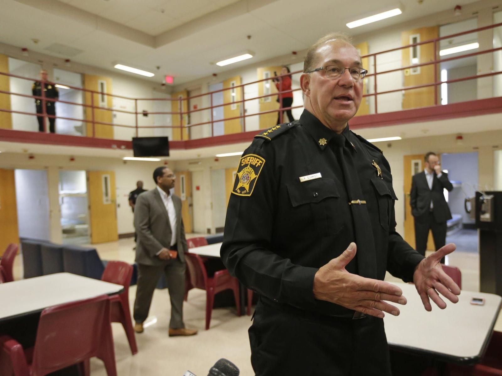 1920x1440 Photos: Inside the Milwaukee County Jail