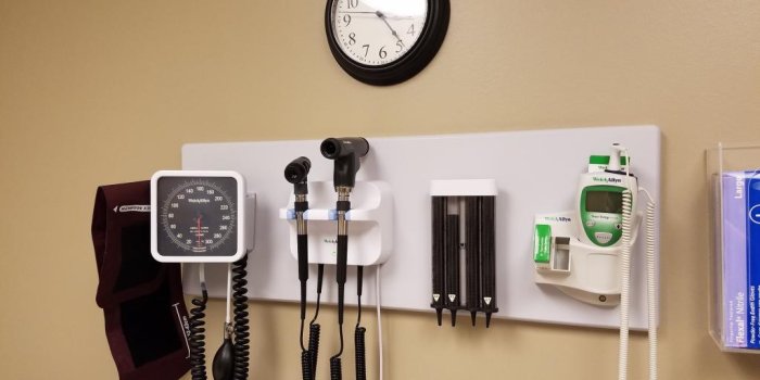 1024x768 Stifel Downgrades 3 Medical Office REITs As Rising Rates Pressure