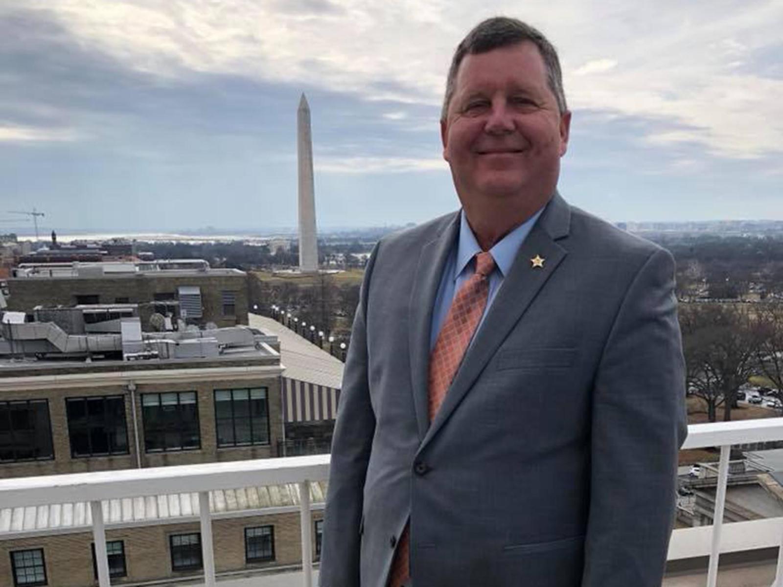 2048x1536 Sheriff who received $750,000 to feed jail inmates buys $740,000