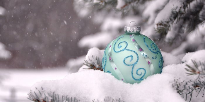 3200x2125 62+ Snow Christmas Wallpapers on WallpaperPlay