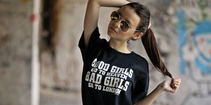 2560x1600 Best 62+ Bad Girl Backgrounds on HipWallpaper | Girl Wallpaper