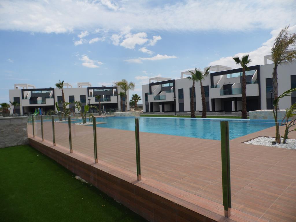 1024x768 Oasis beach XI appartement 47, Guardamar del Segura, Spain - Booking.com