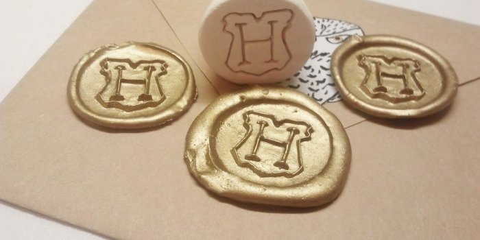 1600x1200 Hogwarts Seal Stamp · A Stamper · Construction on Cut Out + Keep
