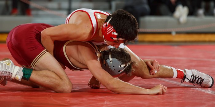 1600x900 Eric Santana - Wrestling - Central College Athletics